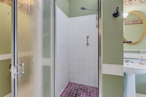 Casa en venta en New Port Richey, Florida, 2 dormitorios, 162.39 m2 № 2387584 - foto 30