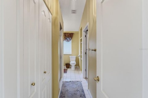 Casa en venta en New Port Richey, Florida, 2 dormitorios, 162.39 m2 № 2387584 - foto 19