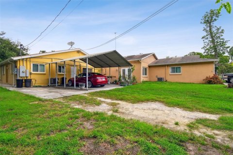Commercial property in New Port Richey, Florida 12 bedrooms, 355.35 sq.m. № 1805016 - photo 19