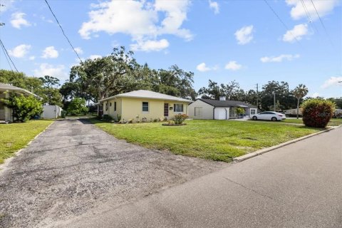House in Bradenton, Florida 2 bedrooms, 99.78 sq.m. № 1886085 - photo 17