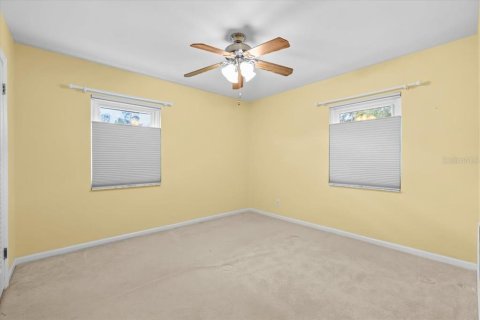 House in Bradenton, Florida 2 bedrooms, 99.78 sq.m. № 1886085 - photo 13