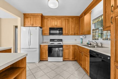 House in Bradenton, Florida 2 bedrooms, 99.78 sq.m. № 1886085 - photo 7