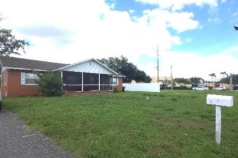 Studio à Tampa, Floride № 2351641