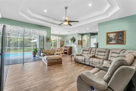 Villa ou maison à vendre à Lakeland, Floride: 4 chambres, 214.98 m2 № 2416245 - photo 11