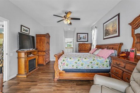 Villa ou maison à vendre à Lakeland, Floride: 4 chambres, 214.98 m2 № 2416245 - photo 25