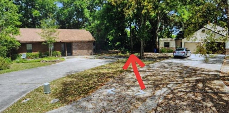 Land in Jacksonville, Florida № 2165631