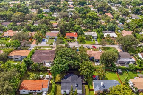 Casa en venta en Miami Shores, Florida, 3 dormitorios, 122.54 m2 № 1752167 - foto 17