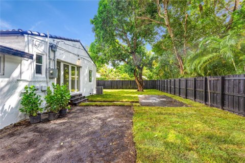 Casa en venta en Miami Shores, Florida, 3 dormitorios, 122.54 m2 № 1752167 - foto 11