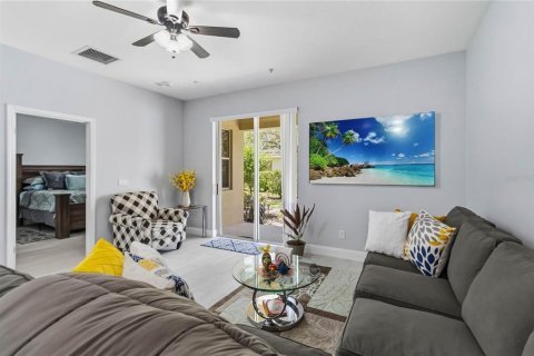 Touwnhouse à vendre à Ocoee, Floride: 3 chambres, 181.9 m2 № 2151798 - photo 10