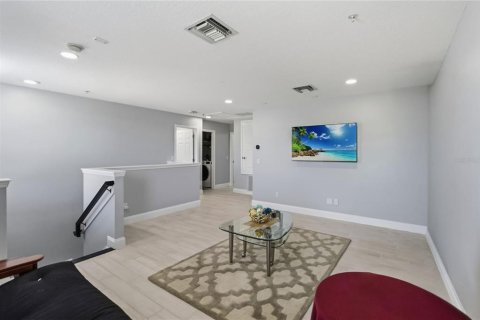 Touwnhouse à vendre à Ocoee, Floride: 3 chambres, 181.9 m2 № 2151798 - photo 23