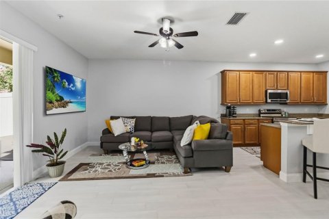Touwnhouse à vendre à Ocoee, Floride: 3 chambres, 181.9 m2 № 2151798 - photo 9