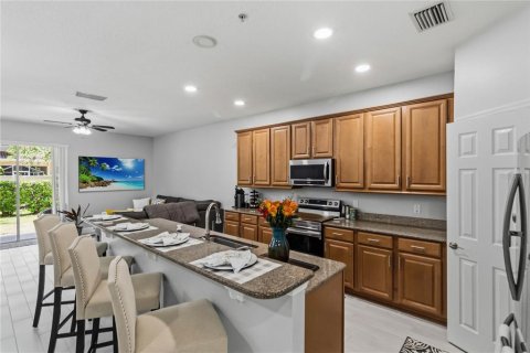 Touwnhouse à vendre à Ocoee, Floride: 3 chambres, 181.9 m2 № 2151798 - photo 8