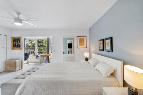 Condominio en venta en Deerfield Beach, Florida, 1 dormitorio, 65.03 m2 № 1486707 - foto 18