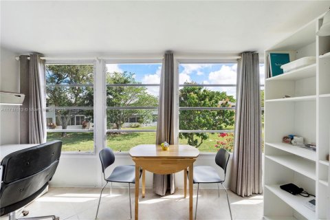 Condominio en venta en Deerfield Beach, Florida, 1 dormitorio, 65.03 m2 № 1486707 - foto 21