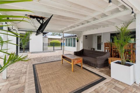 Casa en venta en Tampa, Florida, 4 dormitorios, 170.38 m2 № 2157671 - foto 28