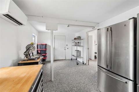 Casa en venta en Tampa, Florida, 4 dormitorios, 170.38 m2 № 2157671 - foto 27