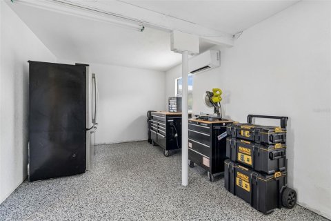 Casa en venta en Tampa, Florida, 4 dormitorios, 170.38 m2 № 2157671 - foto 25