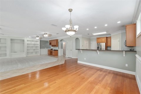 House in Alachua, Florida 3 bedrooms, 215.16 sq.m. № 1784385 - photo 14