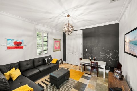 Villa ou maison à vendre à Pinecrest, Floride: 7 chambres, 654.59 m2 № 1976630 - photo 30