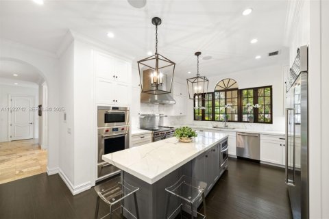 Villa ou maison à vendre à Pinecrest, Floride: 7 chambres, 654.59 m2 № 1976630 - photo 15