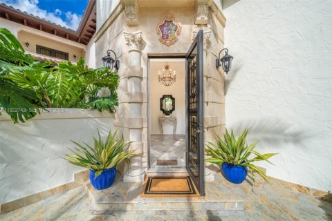 Villa ou maison à vendre à Pinecrest, Floride: 7 chambres, 654.59 m2 № 1976630 - photo 3