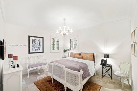 Villa ou maison à vendre à Pinecrest, Floride: 7 chambres, 654.59 m2 № 1976630 - photo 25