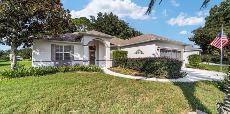 Casa en Ocala, Florida 2 dormitorios, 160.26 m2 № 1918550