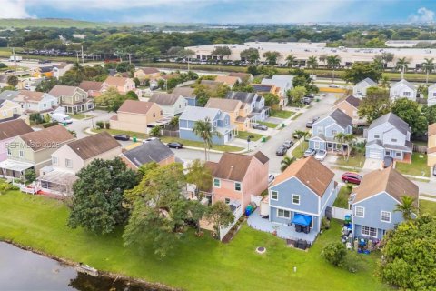 Casa en venta en Miramar, Florida, 4 dormitorios, 141.49 m2 № 2010651 - foto 20