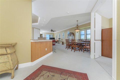Copropriété à vendre à Punta Gorda, Floride: 3 chambres, 175.12 m2 № 2148332 - photo 18