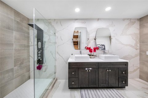 Villa ou maison à vendre à Miramar, Floride: 3 chambres, 172.33 m2 № 2025034 - photo 18