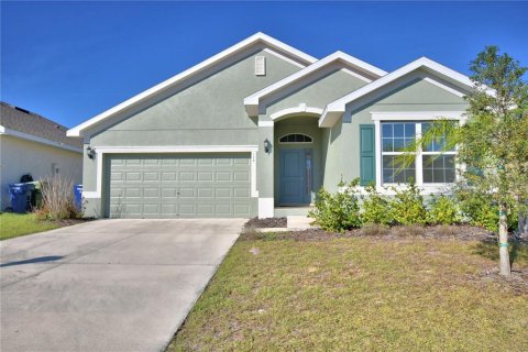Villa ou maison à vendre à Winter Haven, Floride: 3 chambres, 157.75 m2 № 1552776 - photo 1