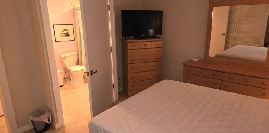 Condominio en Fort Lauderdale, Florida, 1 dormitorio № 1227590