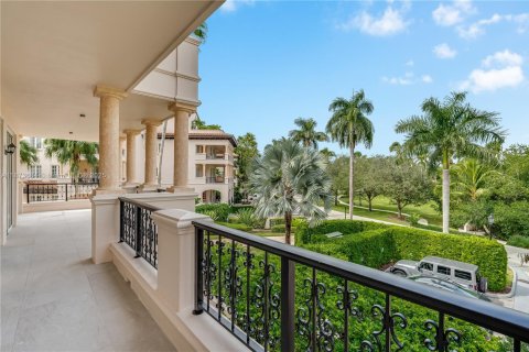 Condo in Miami Beach, Florida, 2 bedrooms  № 1924574 - photo 26