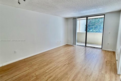 Condominio en alquiler en Plantation, Florida, 2 dormitorios, 90.12 m2 № 2154047 - foto 17