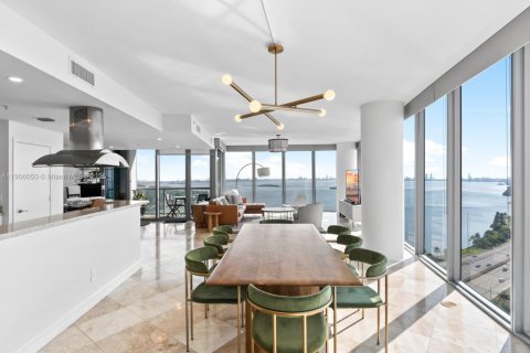 Купить кондоминиум в Майами, Флорида 2 спальни, 173.73м2, № 1957163 - фото 6