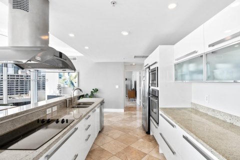 Купить кондоминиум в Майами, Флорида 2 спальни, 173.73м2, № 1957163 - фото 20