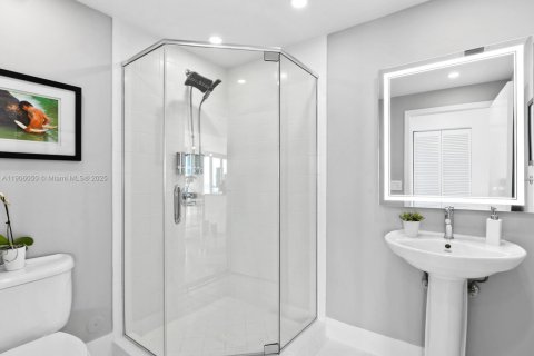 Купить кондоминиум в Майами, Флорида 2 спальни, 173.73м2, № 1957163 - фото 29