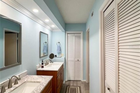 Condo in Clearwater, Florida, 3 bedrooms  № 2140641 - photo 26