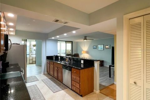 Condo in Clearwater, Florida, 3 bedrooms  № 2140641 - photo 10