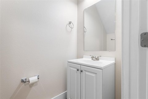 Commercial property in Kissimmee, Florida 16 bedrooms, 161.09 sq.m. № 1848513 - photo 26