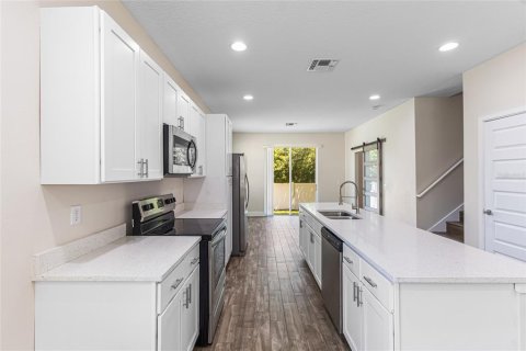 Commercial property in Kissimmee, Florida 16 bedrooms, 161.09 sq.m. № 1848513 - photo 21