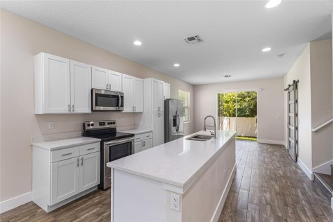 Commercial property in Kissimmee, Florida 16 bedrooms, 161.09 sq.m. № 1848513 - photo 22