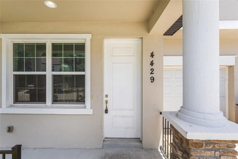 Commercial property in Kissimmee, Florida 16 bedrooms, 161.09 sq.m. № 1848513 - photo 9