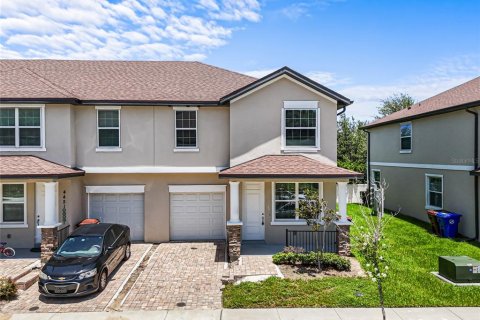 Commercial property in Kissimmee, Florida 16 bedrooms, 161.09 sq.m. № 1848513 - photo 17