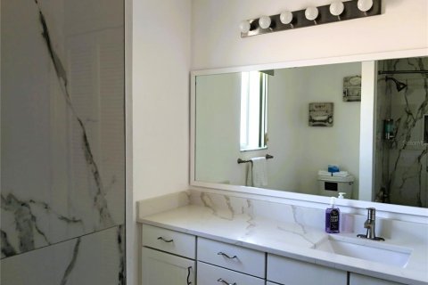 Casa en venta en Kissimmee, Florida, 4 dormitorios, 160.26 m2 № 1884596 - foto 22