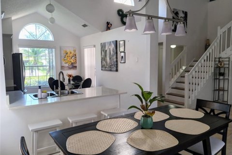 Casa en venta en Kissimmee, Florida, 4 dormitorios, 160.26 m2 № 1884596 - foto 6