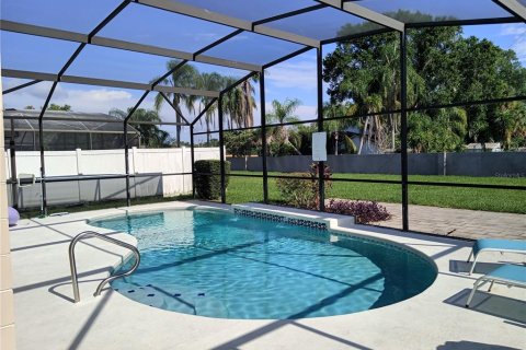 Casa en venta en Kissimmee, Florida, 4 dormitorios, 160.26 m2 № 1884596 - foto 24