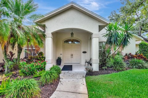 House in Sarasota, Florida 3 bedrooms, 244.7 sq.m. № 1767543 - photo 3