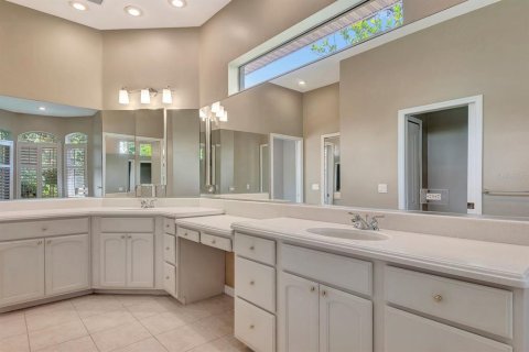 House in Sarasota, Florida 3 bedrooms, 244.7 sq.m. № 1767543 - photo 30