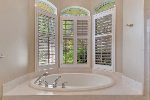 House in Sarasota, Florida 3 bedrooms, 244.7 sq.m. № 1767543 - photo 29